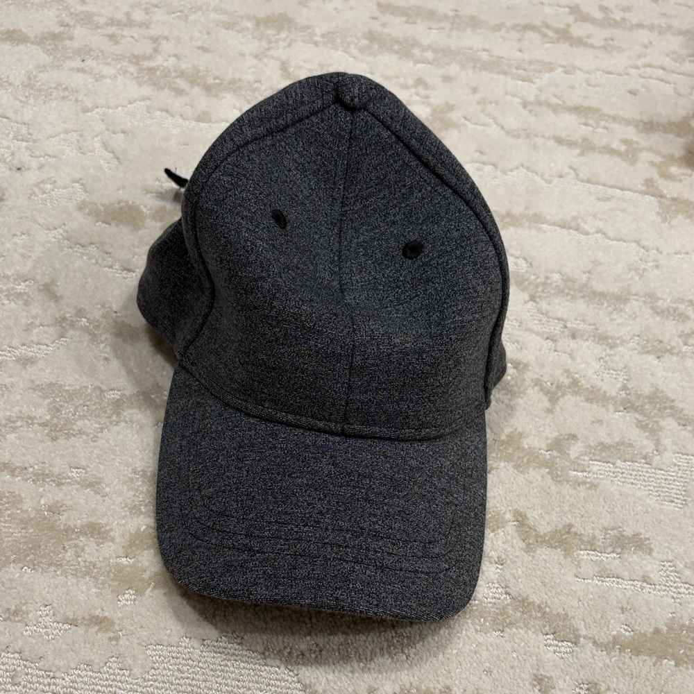 Black and Gray lululemon Baseball Caps